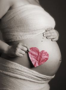 Pregnant Belly w Heart Pregnant Belly w Heart 220x300 Articles