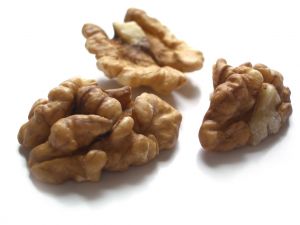 walnuts 300x225 Quite Possibly the Healthiest Oatmeal Cookies Ever